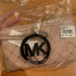 Michael Kors Clutch